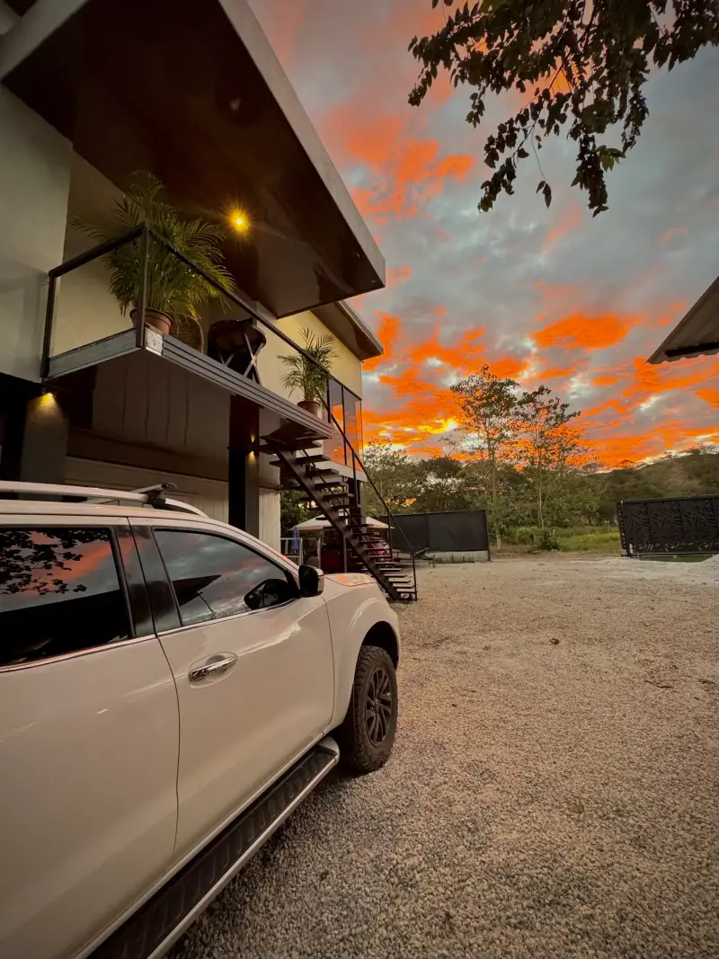 Entrada de Villas Nativa en Nuevo Colón, Guanacaste